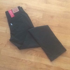 Levis 505 straight leg